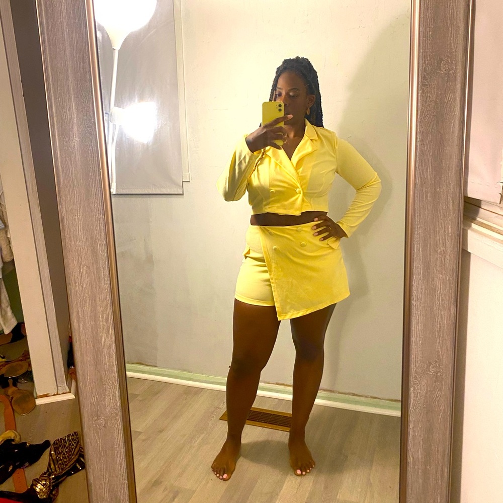 Yellow skort set.